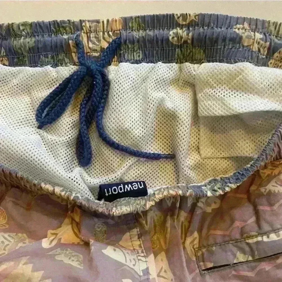 Newport Blue Men’s Swim Trunks. Size L Fish Print. Beach Resort wear Vacation - Picture 5 of 7